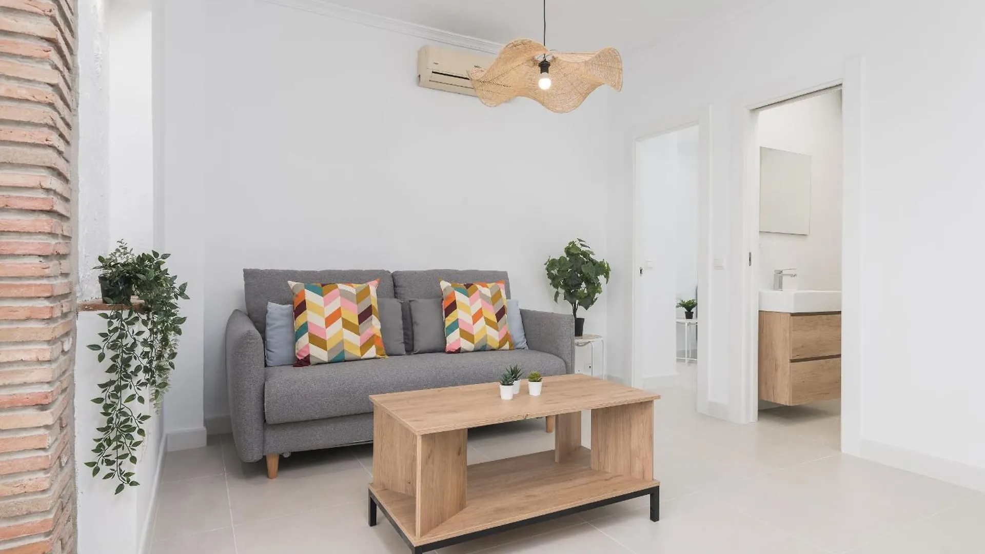 Suite Homes Hesperides 914 Malaga Apartment